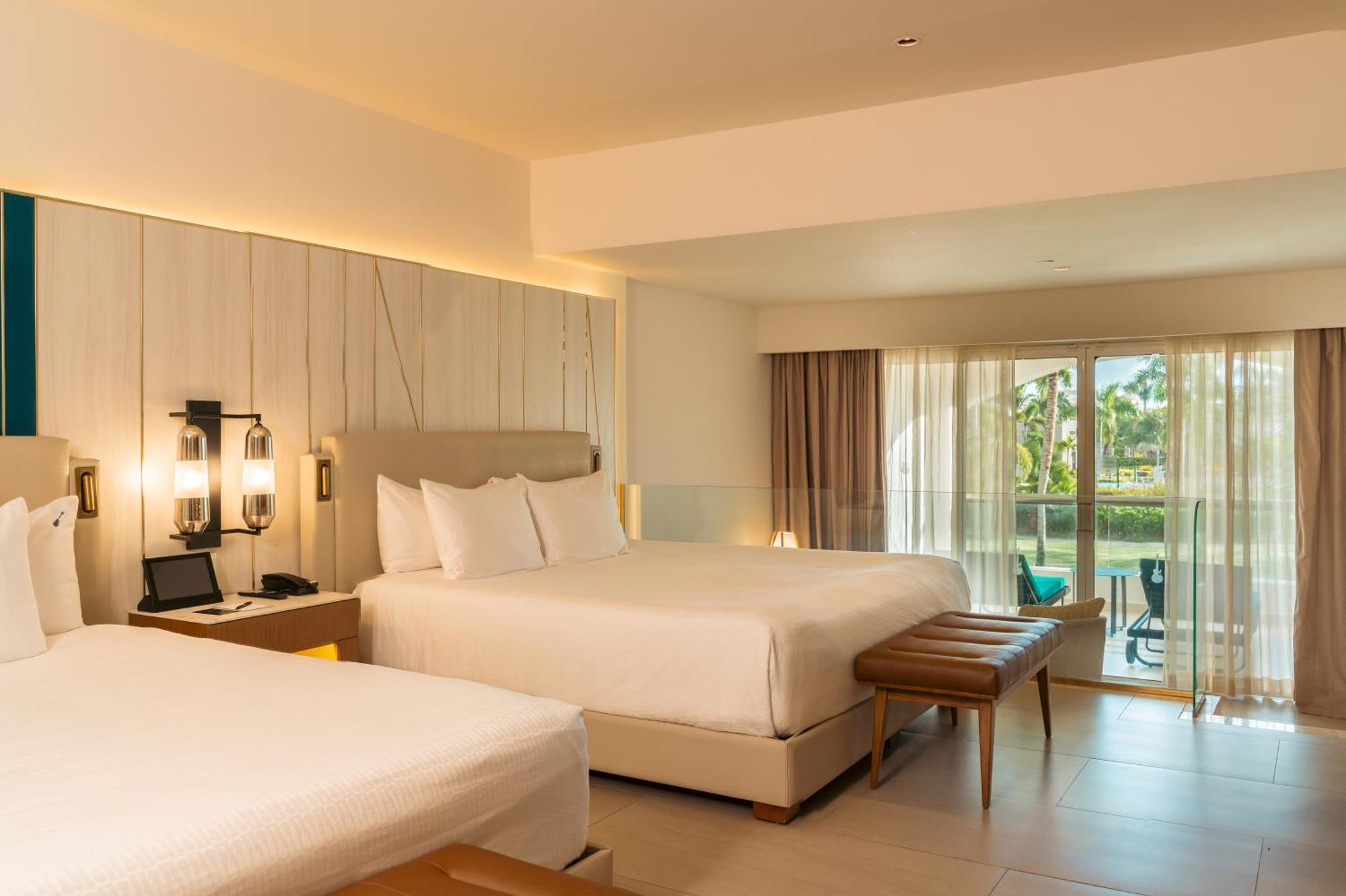 Hard Rock Hotel & Casino Punta Cana (Adults Only) Extérieur photo Junior Suite