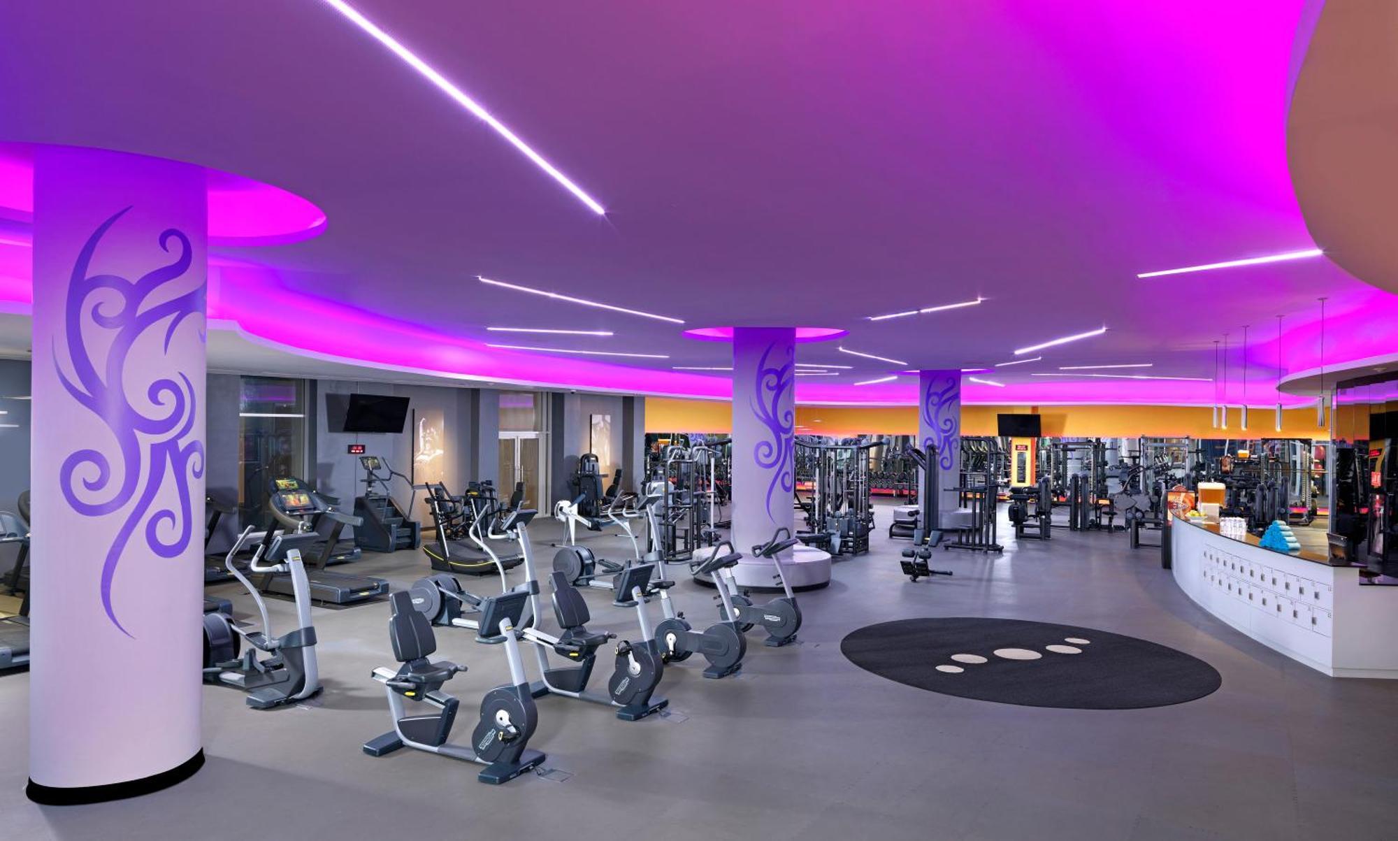 Hard Rock Hotel & Casino Punta Cana (Adults Only) Extérieur photo Anytime Fitness in the Netherlands